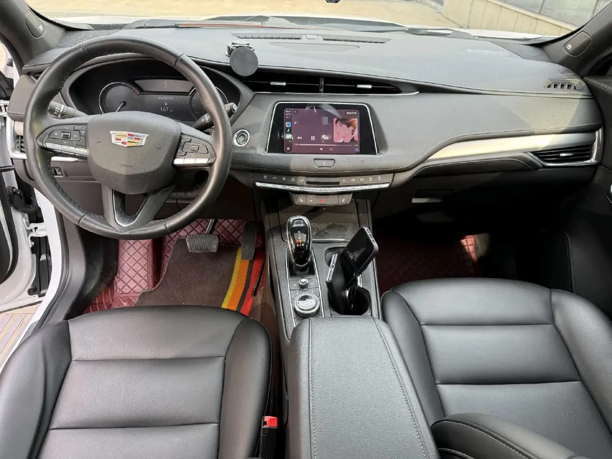 2021 Cadillac XT4 2.0T 237HP L4 9AT,autocango,china used car exporter,china ev exporter,chinese used car exporter,chinese used ev exporter