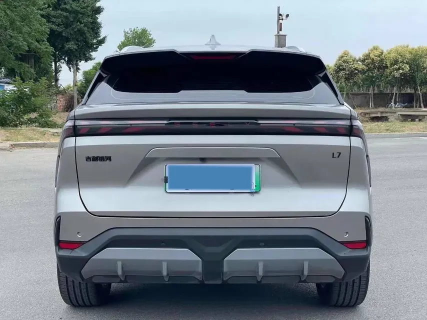 2023 Geely Galaxy L7 1.5T 163HP L4 3DHT PHEV 18.7KWH,autocango,china used car exporter,china ev exporter,chinese used car exporter,chinese used ev exporter