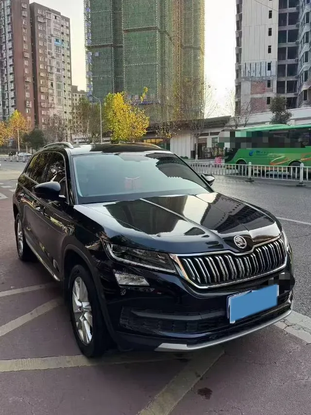 2020 Skoda Kodiak 2.0T 186HP L4 7DCT,autocango,china used car exporter,china ev exporter,chinese used car exporter,chinese used ev exporter
