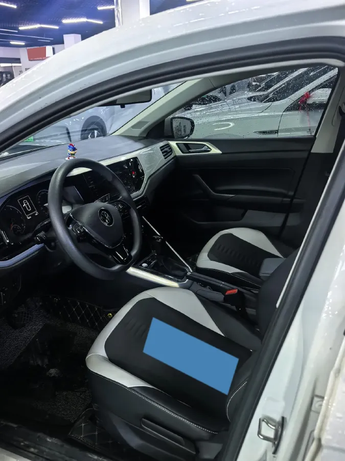 2023 Volkswagen Polo 1.5L 113HP L4 6AT,autocango,china used car exporter,china ev exporter,chinese used car exporter,chinese used ev exporter