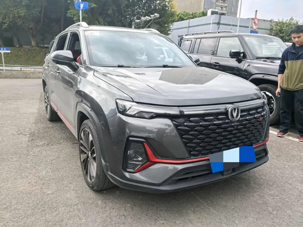 2021 ChangAn CS35 Plus 1.4T 160HP L4 7DCT,autocango,china used car exporter,china ev exporter,chinese used car exporter,chinese used ev exporter