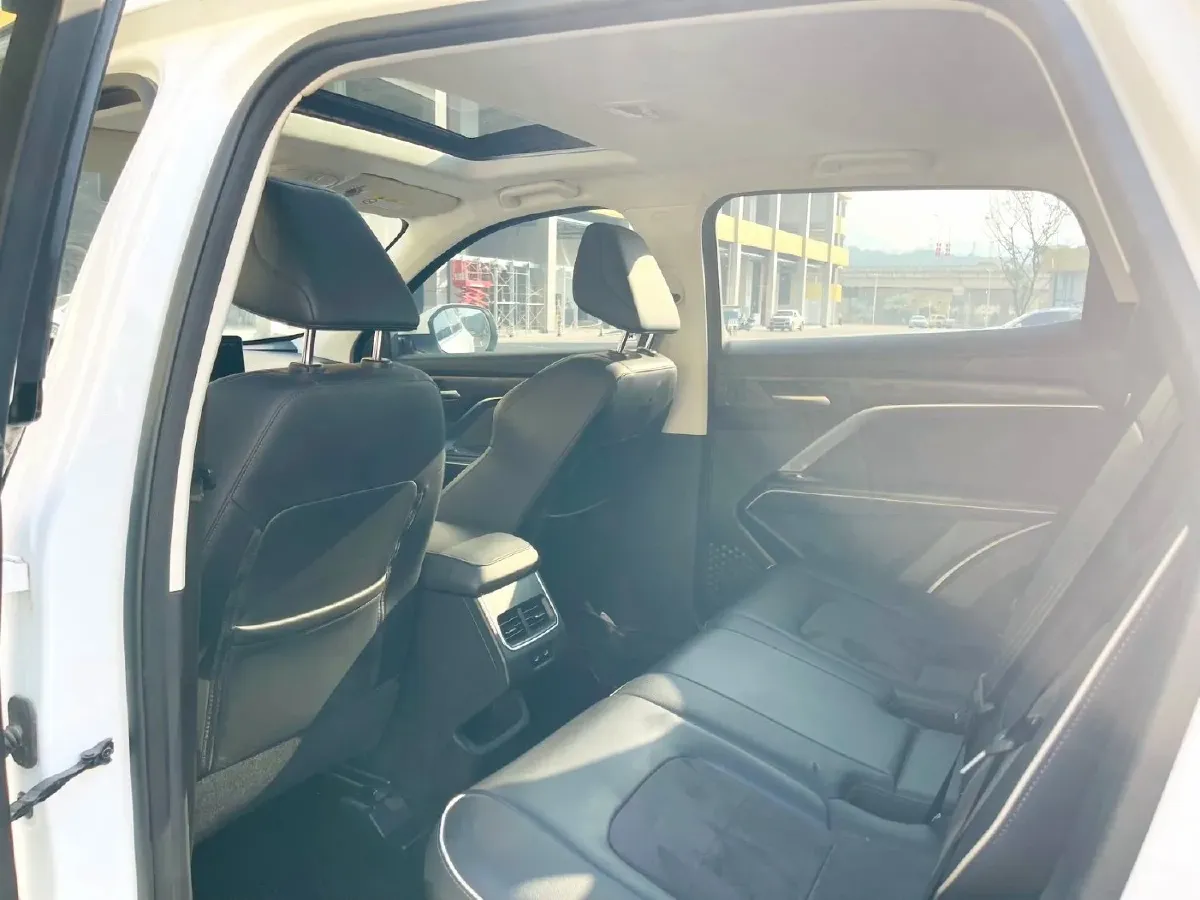 2021 Haval H6 1.5T 150HP L4 7DCT,autocango,china used car exporter,china ev exporter,chinese used car exporter,chinese used ev exporter