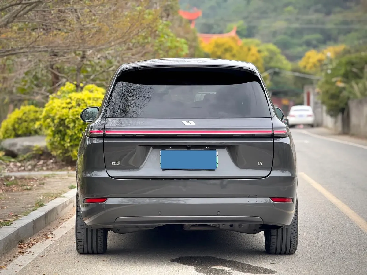 2022 Li L9 Range Extended 154HP REEV 42.6KWH,autocango,china used car exporter,china ev exporter,chinese used car exporter,chinese used ev exporter
