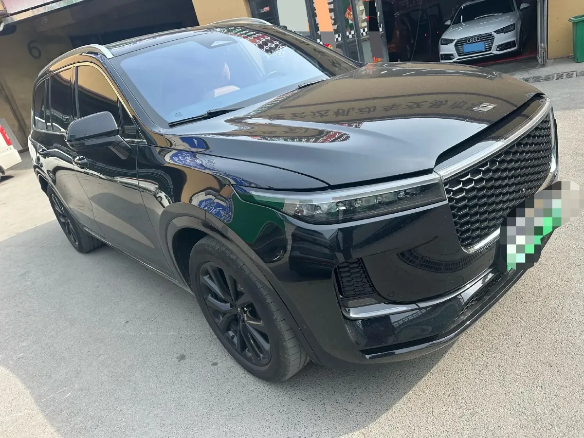 2021 Li ONE Range Extended 131HP REEV 40.5KWH,autocango,china used car exporter,china ev exporter,chinese used car exporter,chinese used ev exporter