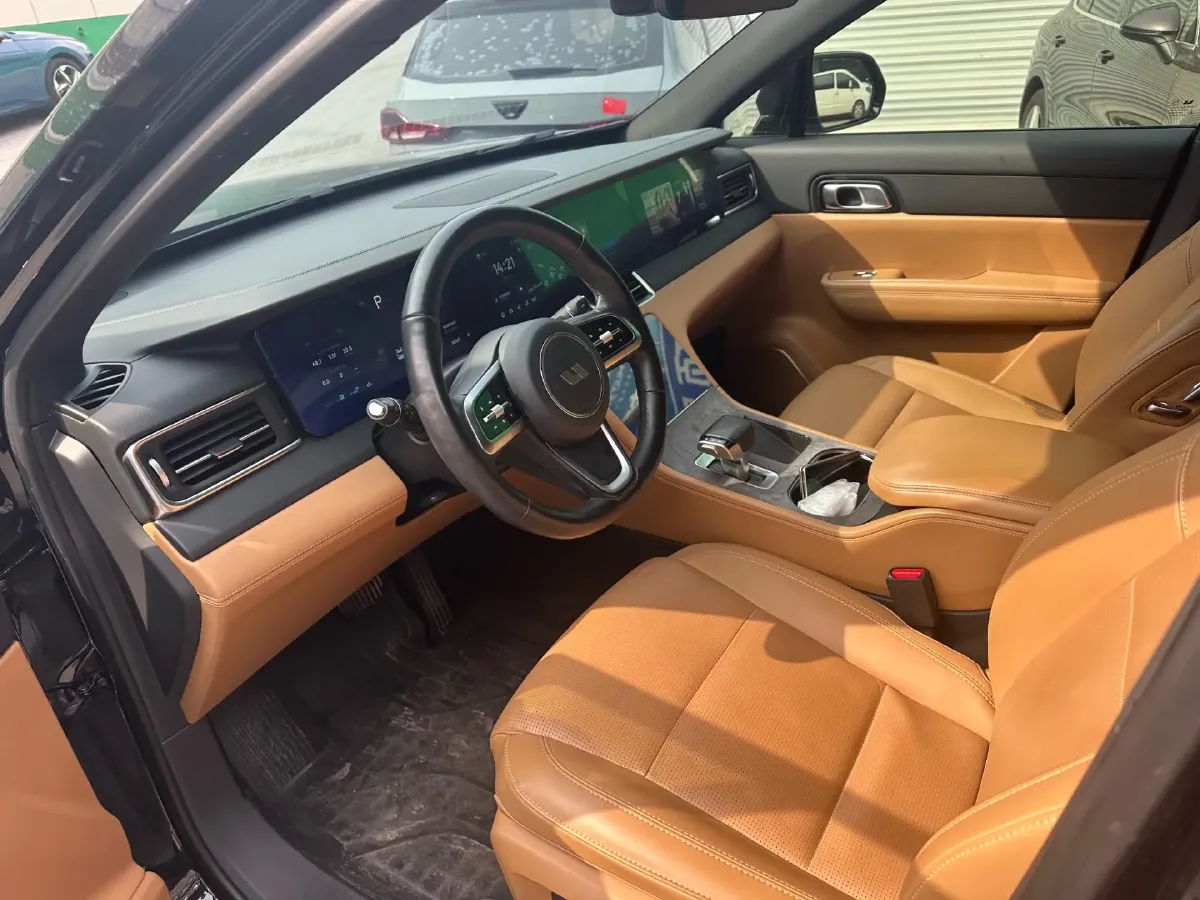 2021 Li ONE Range Extended 131HP REEV 40.5KWH,autocango,china used car exporter,china ev exporter,chinese used car exporter,chinese used ev exporter