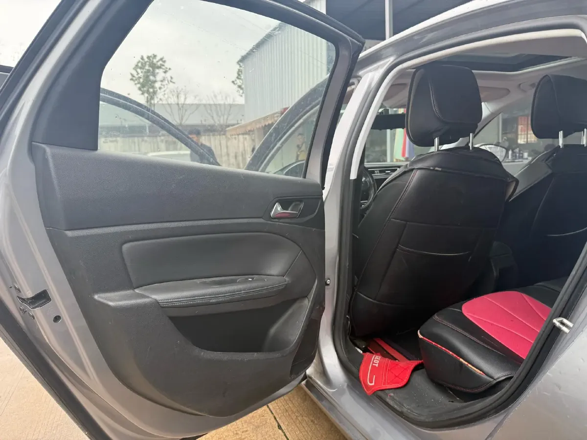 2018 Peugeot 308 1.6L 117HP L4 6AT,autocango,china used car exporter,china ev exporter,chinese used car exporter,chinese used ev exporter