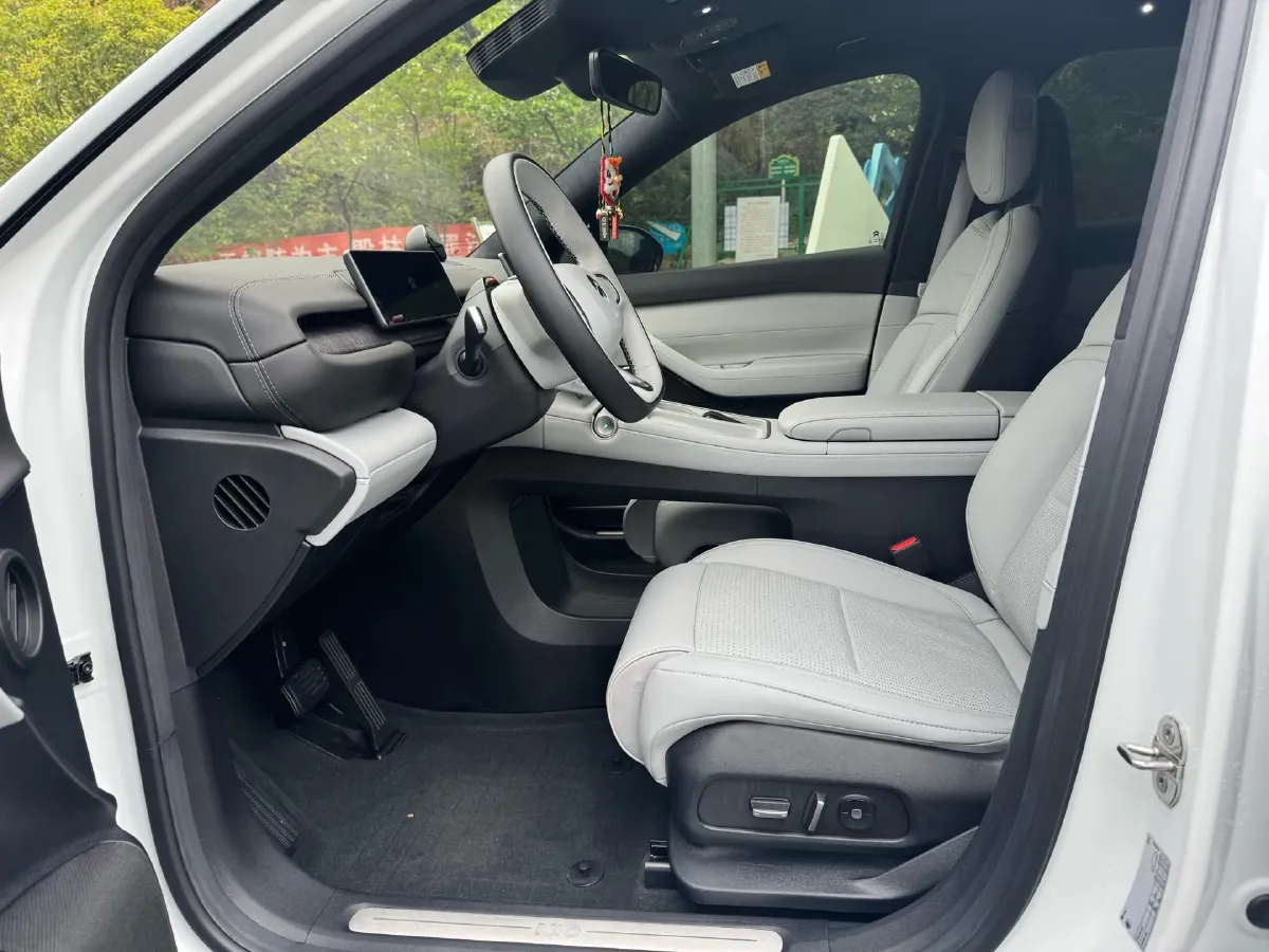 2023 NIO ES6 BEV 75KWH,autocango,china used car exporter,china ev exporter,chinese used car exporter,chinese used ev exporter