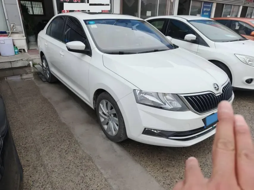 2019 SWM G01 1.5T 156HP L4 6AT,autocango,china used car exporter,china ev exporter,chinese used car exporter,chinese used ev exporter