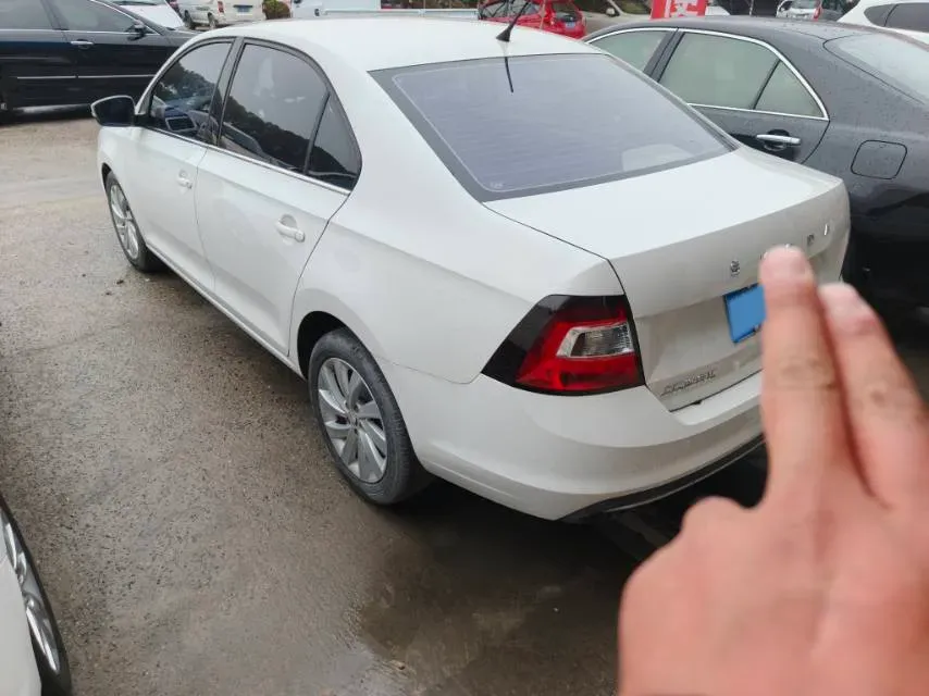 2019 SWM G01 1.5T 156HP L4 6AT,autocango,china used car exporter,china ev exporter,chinese used car exporter,chinese used ev exporter
