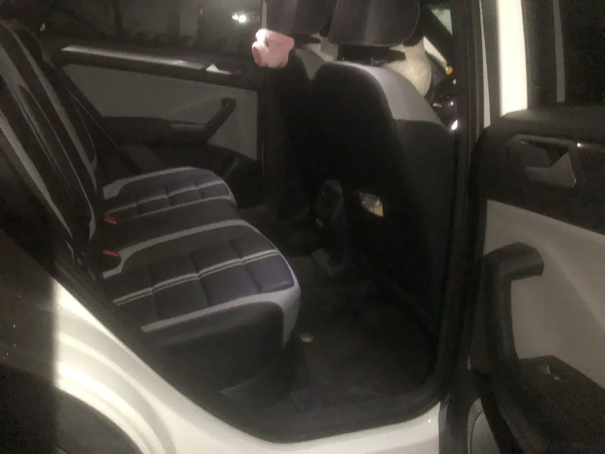 2025 Volkswagen T-Roc 1.5T 160HP L4 7DCT,autocango,china used car exporter,china ev exporter,chinese used car exporter,chinese used ev exporter