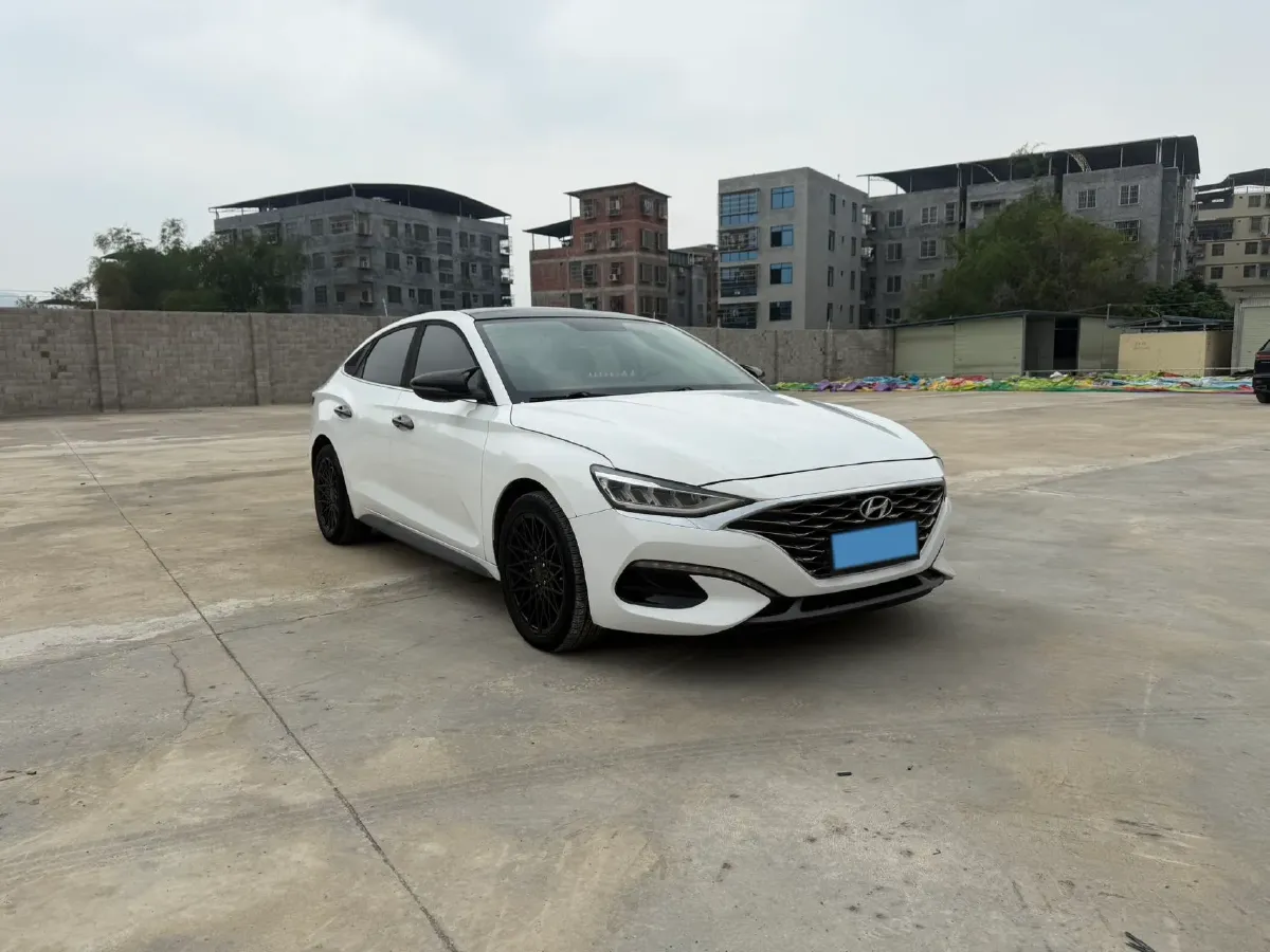 2019 Hyundai La Festa 1.6T 190HP L4 7DCT,autocango,china used car exporter,china ev exporter,chinese used car exporter,chinese used ev exporter