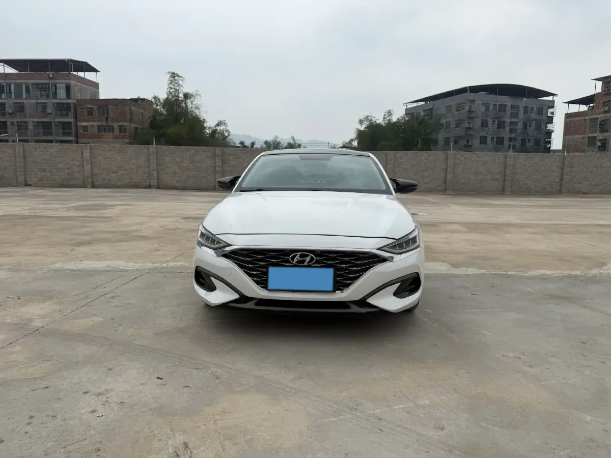 2019 Hyundai La Festa 1.6T 190HP L4 7DCT,autocango,china used car exporter,china ev exporter,chinese used car exporter,chinese used ev exporter