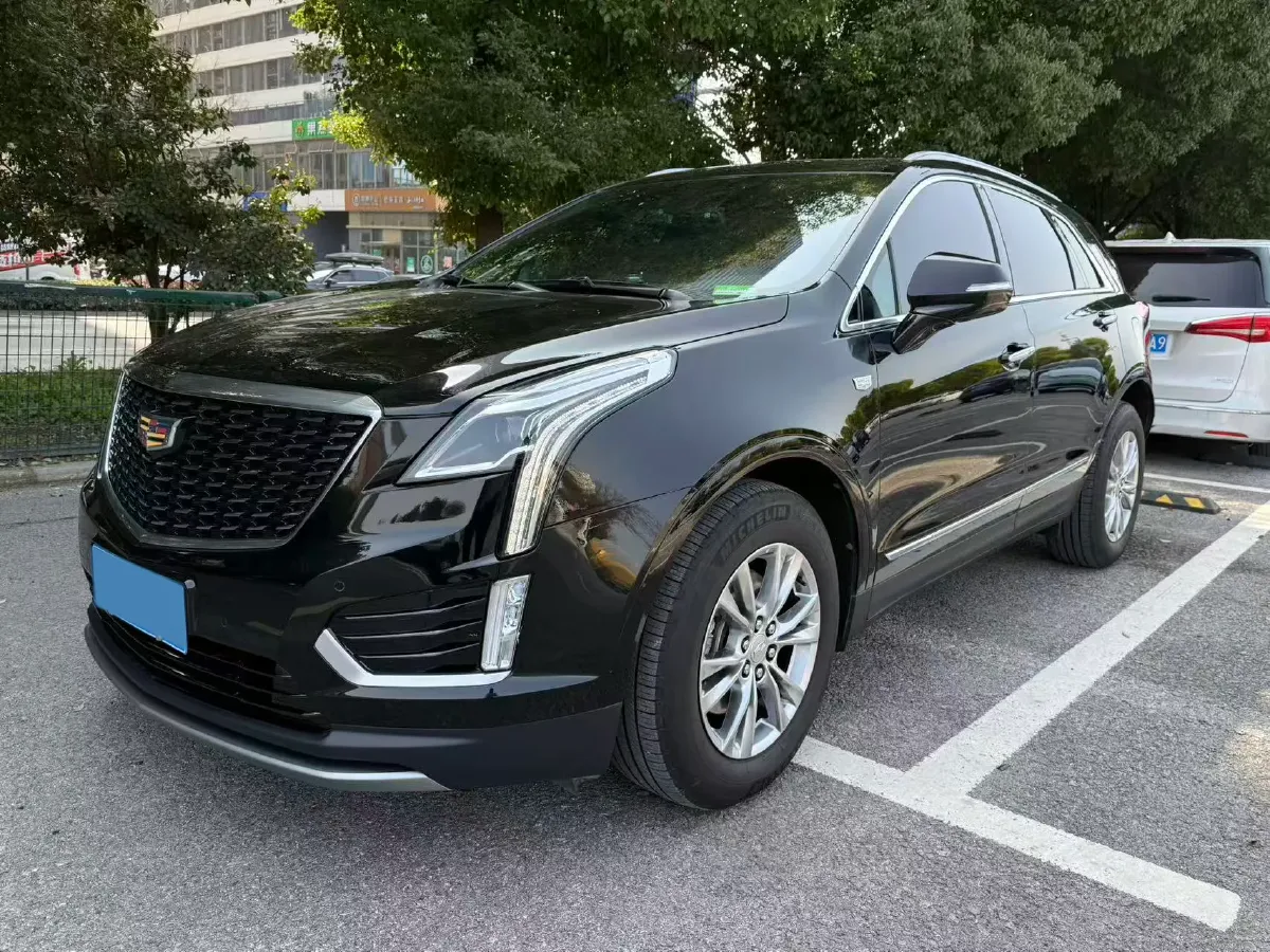 2022 Cadillac XT5 2.0T 237HP L4 9AT,autocango,china used car exporter,china ev exporter,chinese used car exporter,chinese used ev exporter