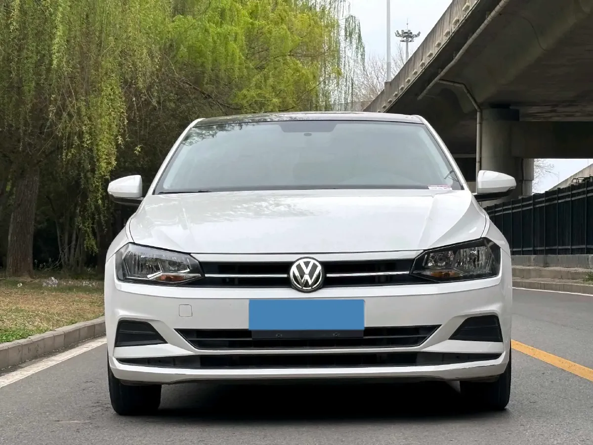 2019 Volkswagen Polo 1.5L 113HP L4 6AT,autocango,china used car exporter,china ev exporter,chinese used car exporter,chinese used ev exporter