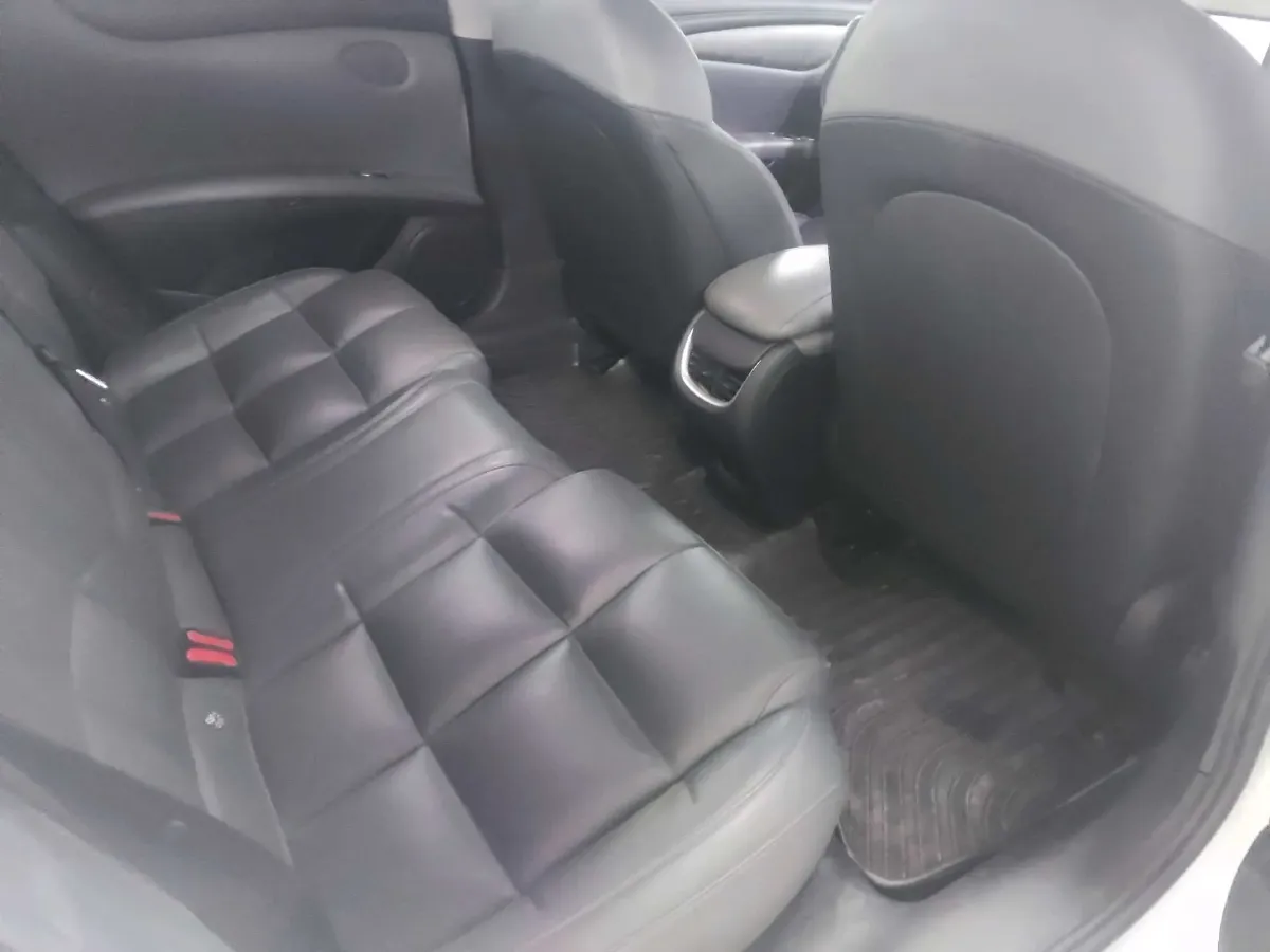 2024 IM L6 BEV 75KWH,autocango,china used car exporter,china ev exporter,chinese used car exporter,chinese used ev exporter