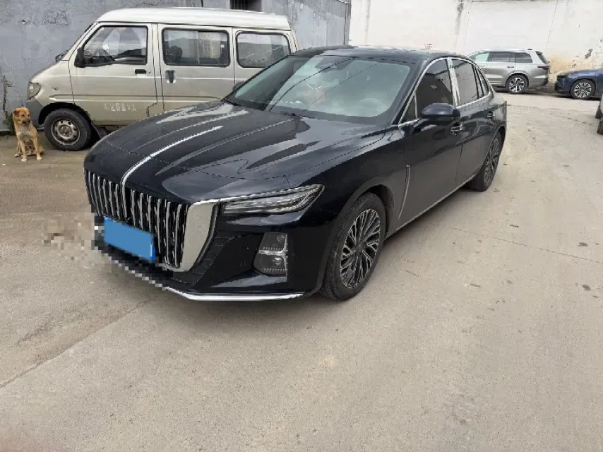 2025 HongQi H5 1.5T 169HP L4 1DHT Hybrid,autocango,china used car exporter,china ev exporter,chinese used car exporter,chinese used ev exporter