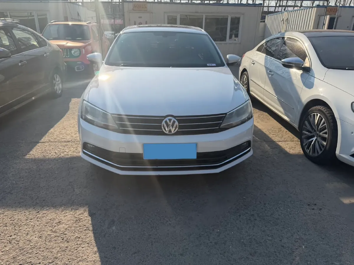 2018 KingLong KaiTe 2.3T 110HP L4 5MT,autocango,china used car exporter,china ev exporter,chinese used car exporter,chinese used ev exporter