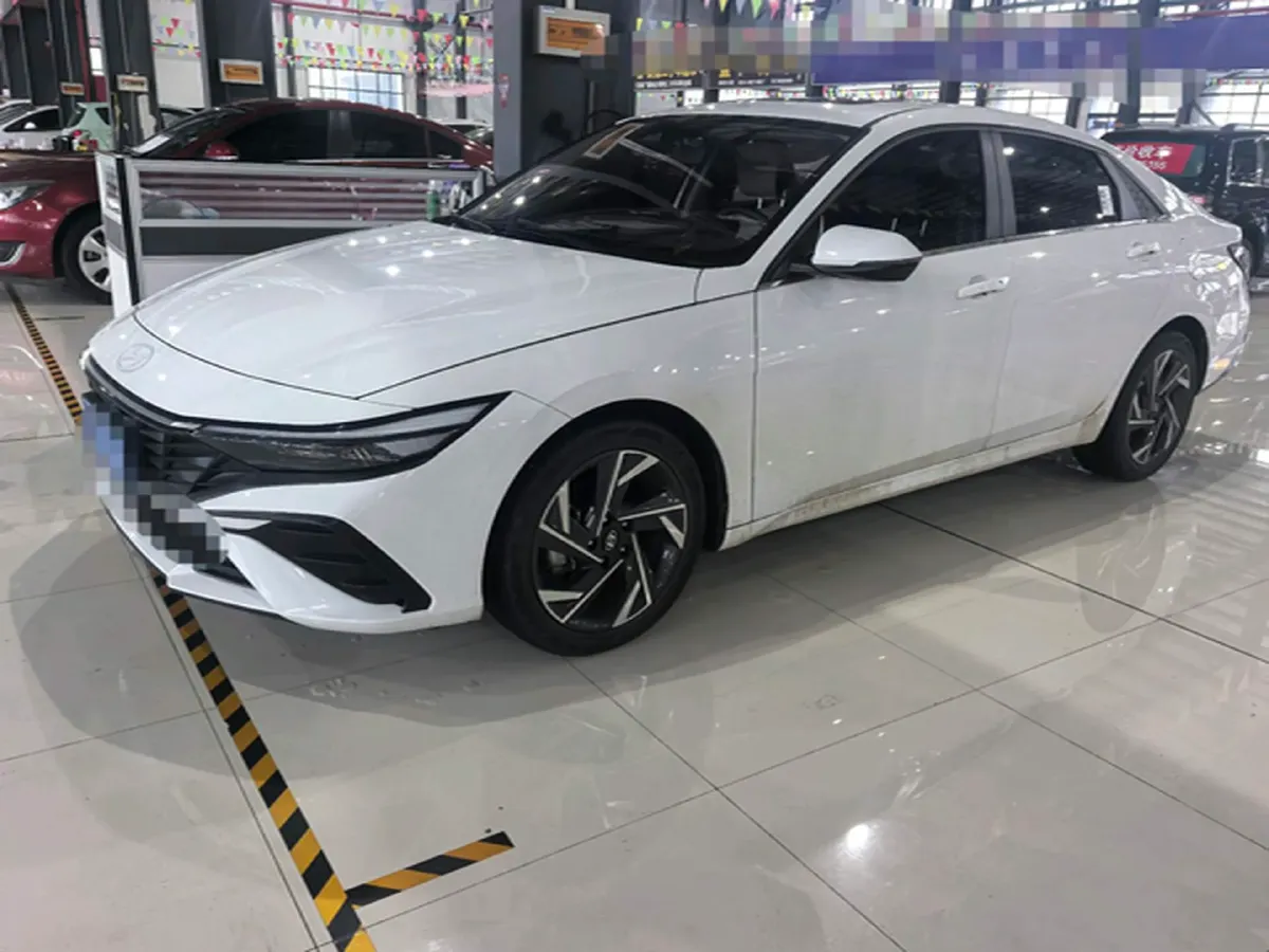 2023 Hyundai Elantra 1.5L 115HP L4 CVT,autocango,china used car exporter,china ev exporter,chinese used car exporter,chinese used ev exporter