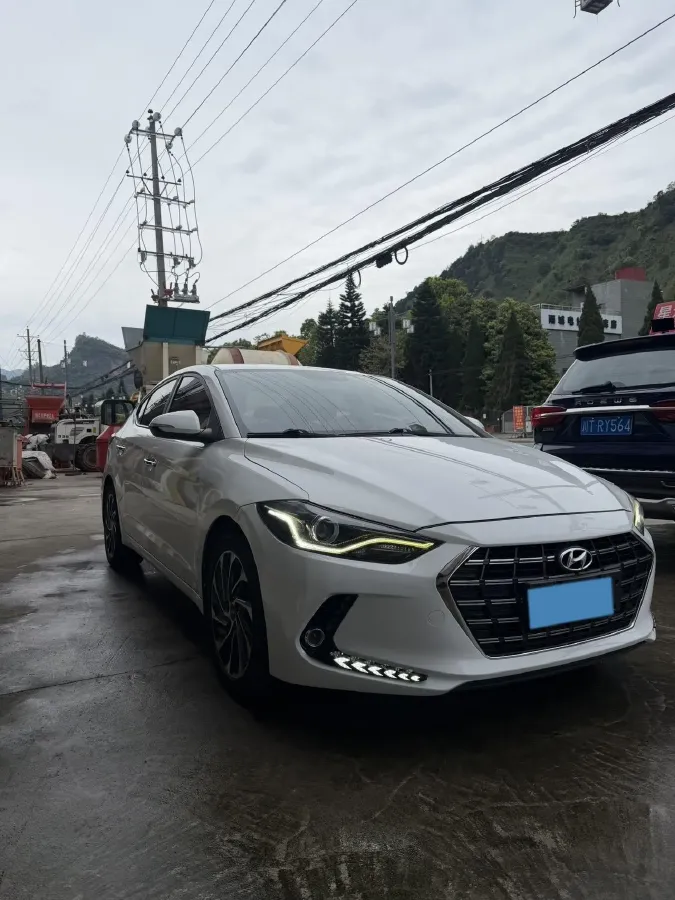 2019 Hyundai Elantra 1.4T 130HP L4 7DCT,autocango,china used car exporter,china ev exporter,chinese used car exporter,chinese used ev exporter