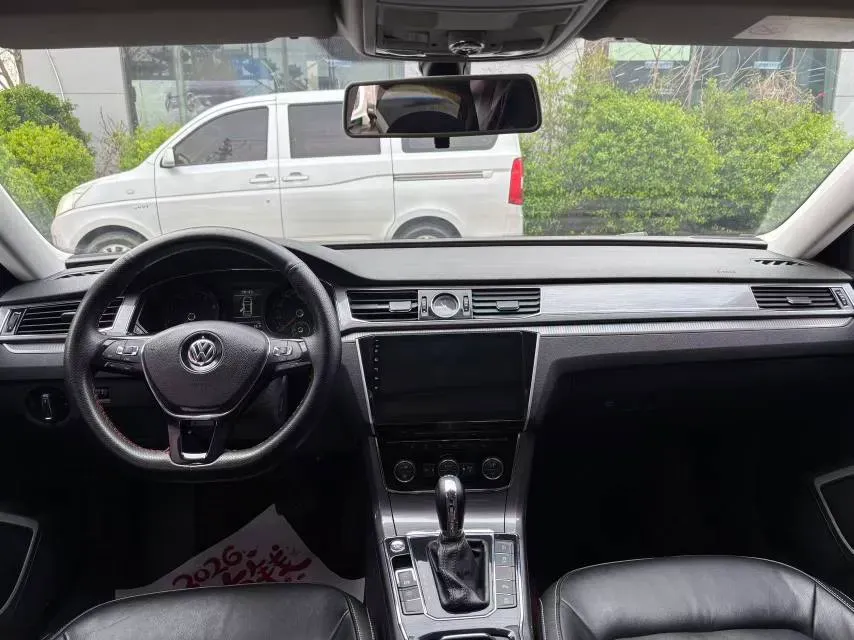 2017 Volkswagen Passat 1.8T 180HP L4 7DCT,autocango,china used car exporter,china ev exporter,chinese used car exporter,chinese used ev exporter