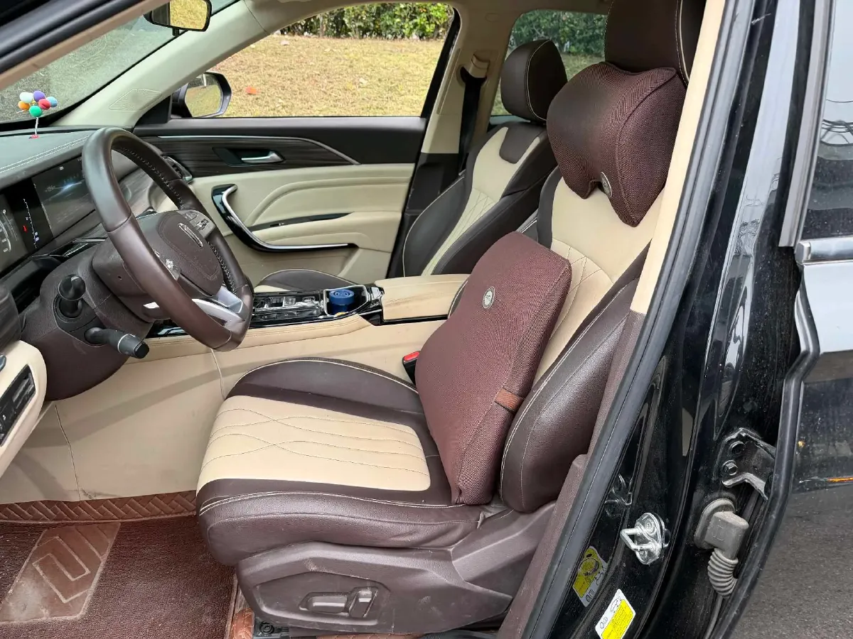 2021 Bestune T77 1.5T 169HP L4 7DCT,autocango,china used car exporter,china ev exporter,chinese used car exporter,chinese used ev exporter