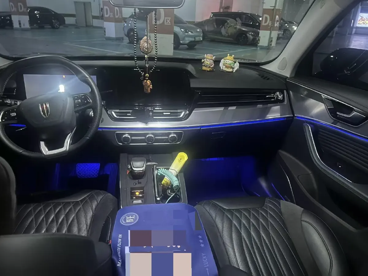 2023 HongQi HS5 2.0T 252HP L4 8AT,autocango,china used car exporter,china ev exporter,chinese used car exporter,chinese used ev exporter