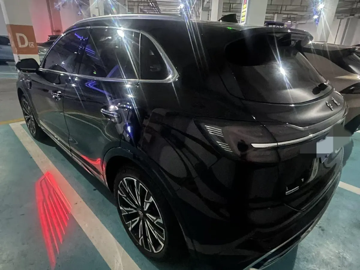 2023 HongQi HS5 2.0T 252HP L4 8AT,autocango,china used car exporter,china ev exporter,chinese used car exporter,chinese used ev exporter