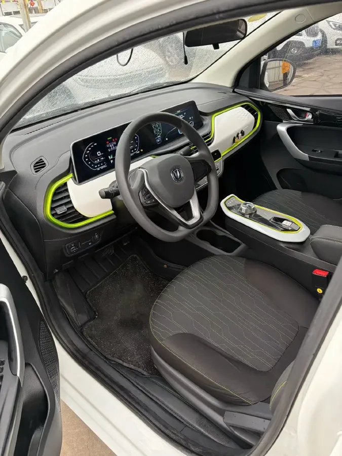 2020 ChangAn BenBen E-Star BEV 32.2KWH,autocango,china used car exporter,china ev exporter,chinese used car exporter,chinese used ev exporter