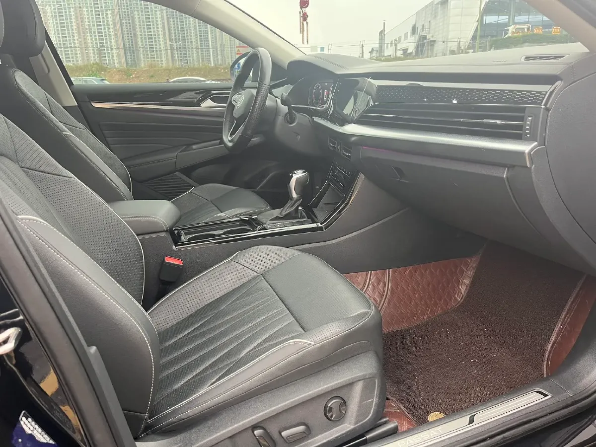 2023 Volkswagen Passat 2.0T 186HP L4 7DCT,autocango,china used car exporter,china ev exporter,chinese used car exporter,chinese used ev exporter