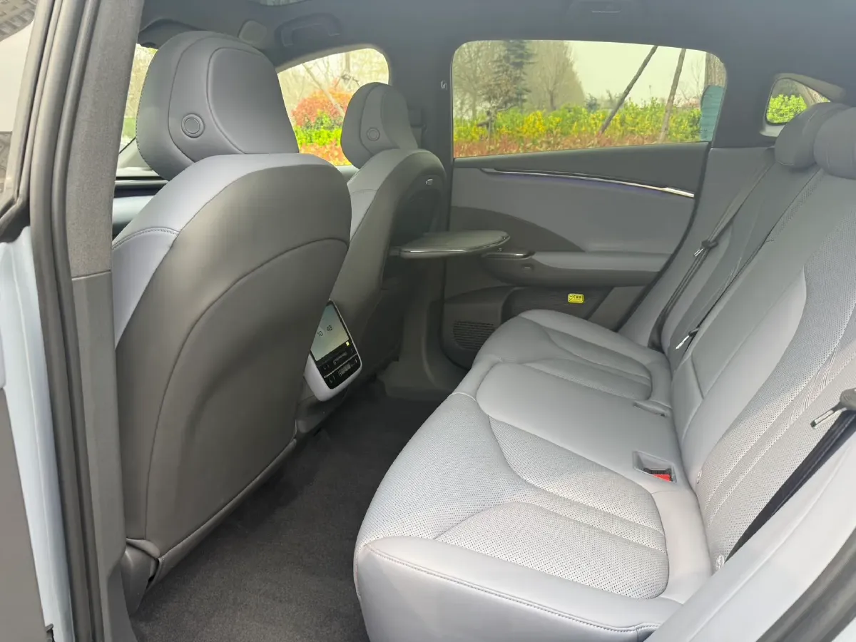 2025 Xpeng G7 BEV,autocango,china used car exporter,china ev exporter,chinese used car exporter,chinese used ev exporter