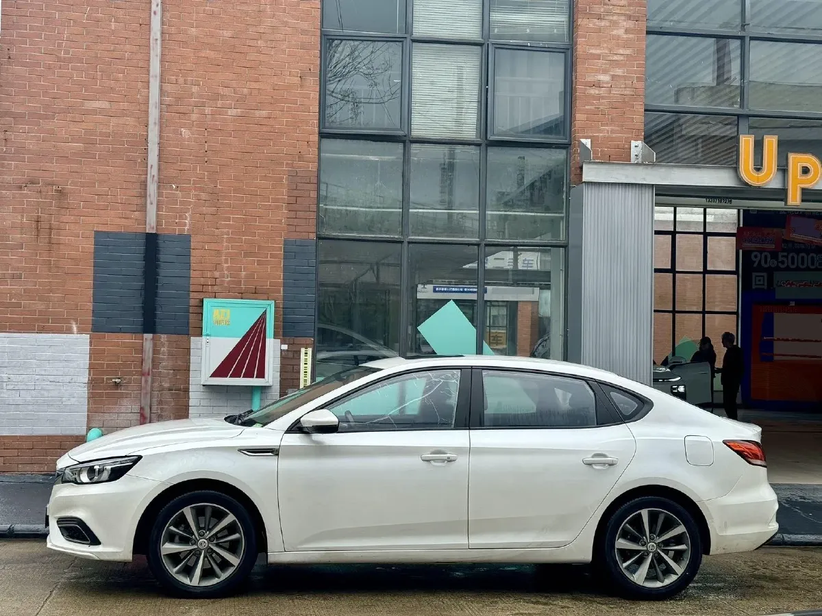 2019 MAXUS D60 1.5T 169HP L4 7DCT,autocango,china used car exporter,china ev exporter,chinese used car exporter,chinese used ev exporter