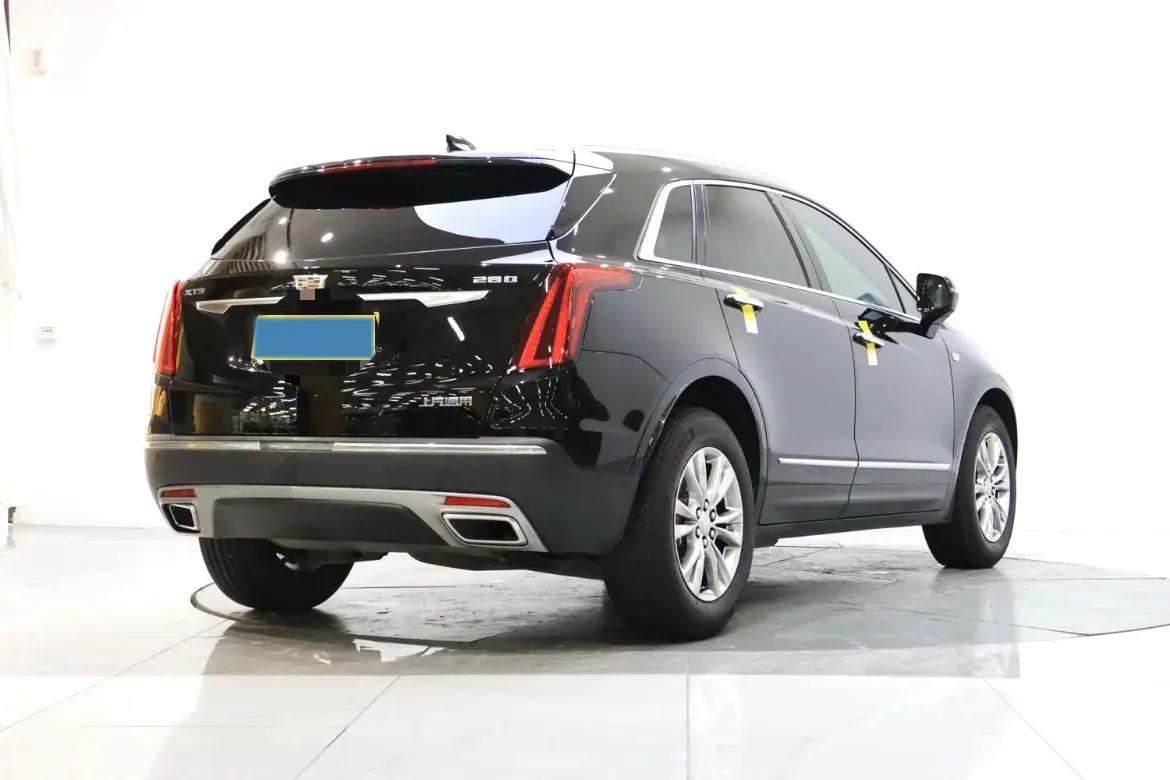2021 Cadillac XT5 2.0T 237HP L4 9AT,autocango,china used car exporter,china ev exporter,chinese used car exporter,chinese used ev exporter