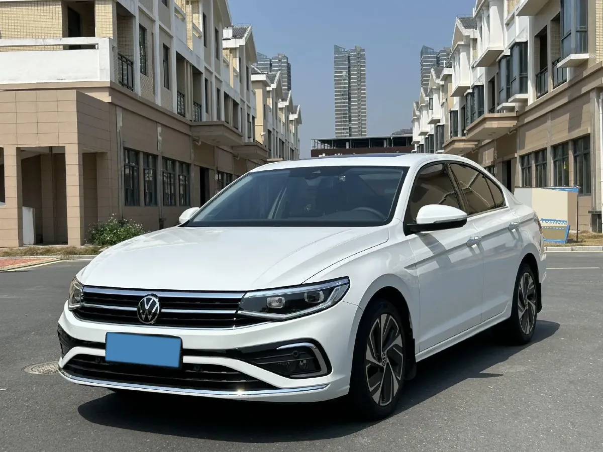 2023 Volkswagen Bora 1.2T 116HP L4 7DCT,autocango,china used car exporter,china ev exporter,chinese used car exporter,chinese used ev exporter