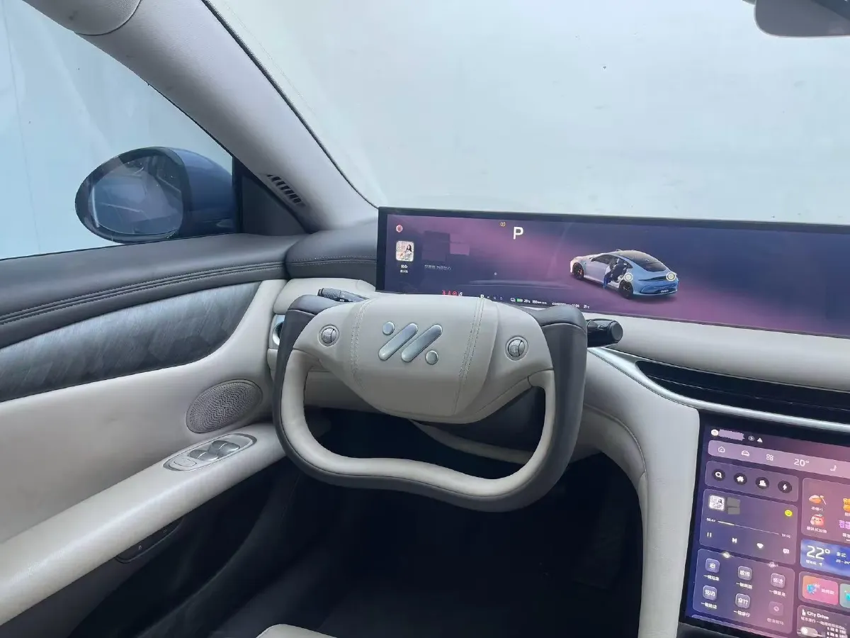 2024 IM L6 BEV 75KWH,autocango,china used car exporter,china ev exporter,chinese used car exporter,chinese used ev exporter