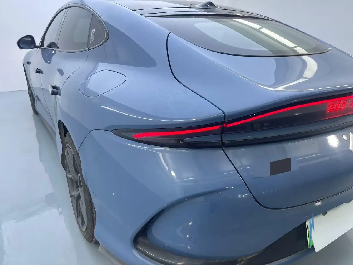 2024 IM L6 BEV 75KWH,autocango,china used car exporter,china ev exporter,chinese used car exporter,chinese used ev exporter