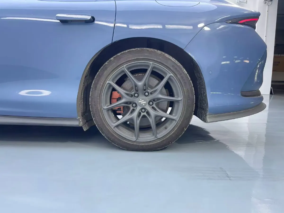 2024 IM L6 BEV 75KWH,autocango,china used car exporter,china ev exporter,chinese used car exporter,chinese used ev exporter