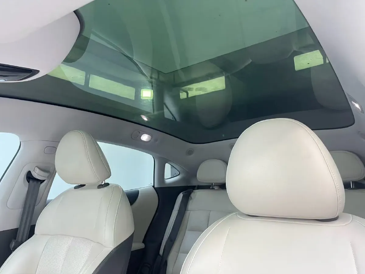 2024 IM L6 BEV 75KWH,autocango,china used car exporter,china ev exporter,chinese used car exporter,chinese used ev exporter