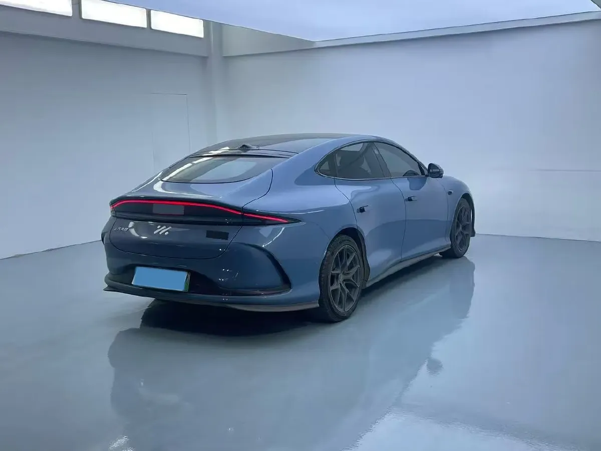 2024 IM L6 BEV 75KWH,autocango,china used car exporter,china ev exporter,chinese used car exporter,chinese used ev exporter