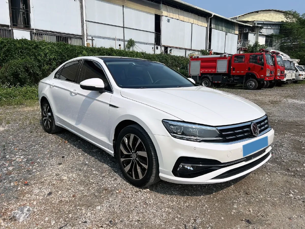 2019 Volkswagen Tayron 2.0T 186HP L4 7DCT,autocango,china used car exporter,china ev exporter,chinese used car exporter,chinese used ev exporter