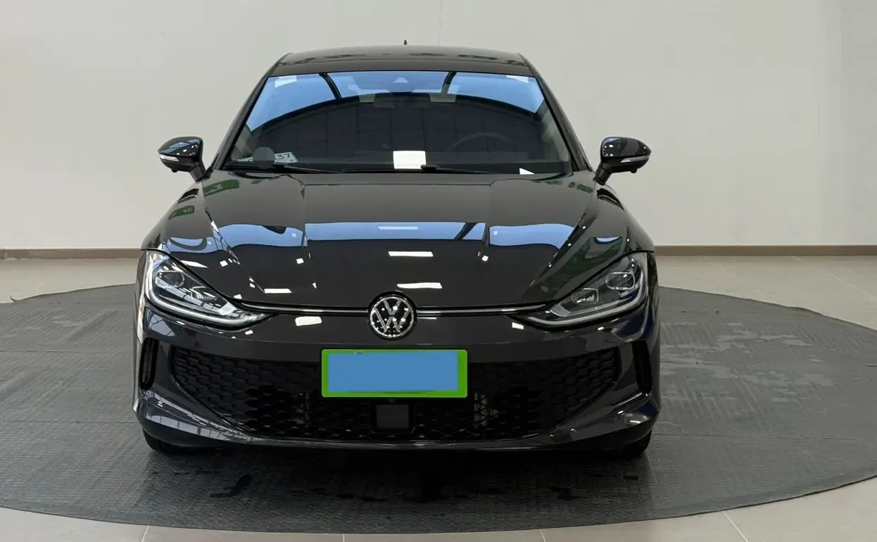 2023 Volkswagen Lamando 1.4T 150HP L4 7DCT,autocango,china used car exporter,china ev exporter,chinese used car exporter,chinese used ev exporter