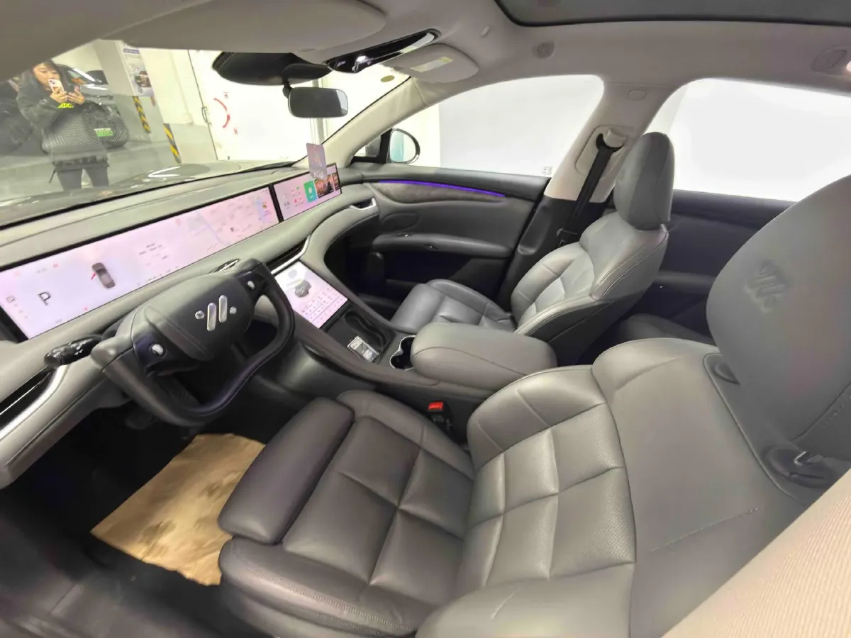 2023 IM LS6 BEV 71KWH,autocango,china used car exporter,china ev exporter,chinese used car exporter,chinese used ev exporter