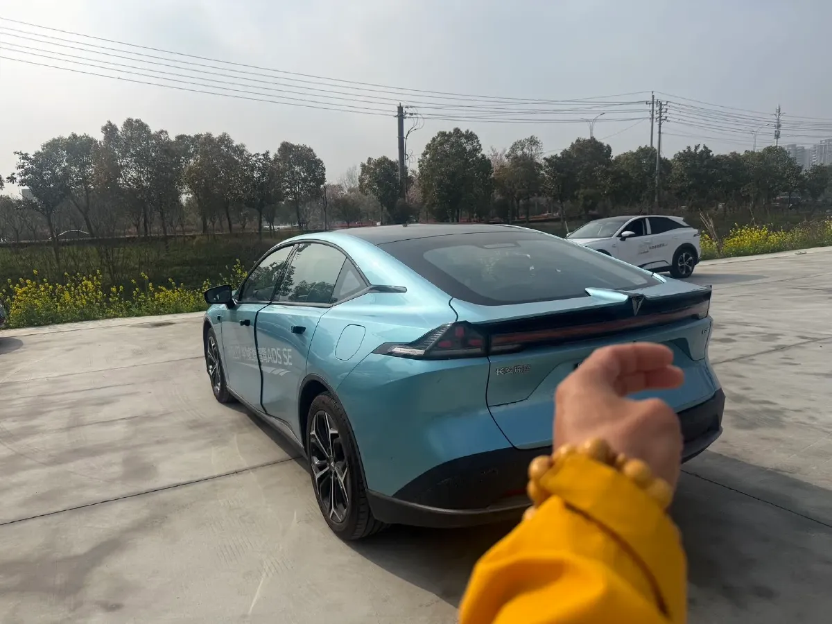 2024 Deepal L07 1.5L 98HP L4 REEV 28.39KWH,autocango,china used car exporter,china ev exporter,chinese used car exporter,chinese used ev exporter