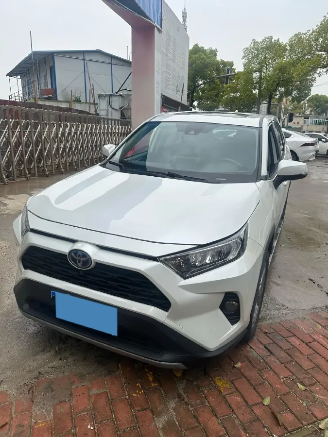 2021 Toyota RAV4 2.5L 178HP L4 E-CVT Hybrid,autocango,china used car exporter,china ev exporter,chinese used car exporter,chinese used ev exporter