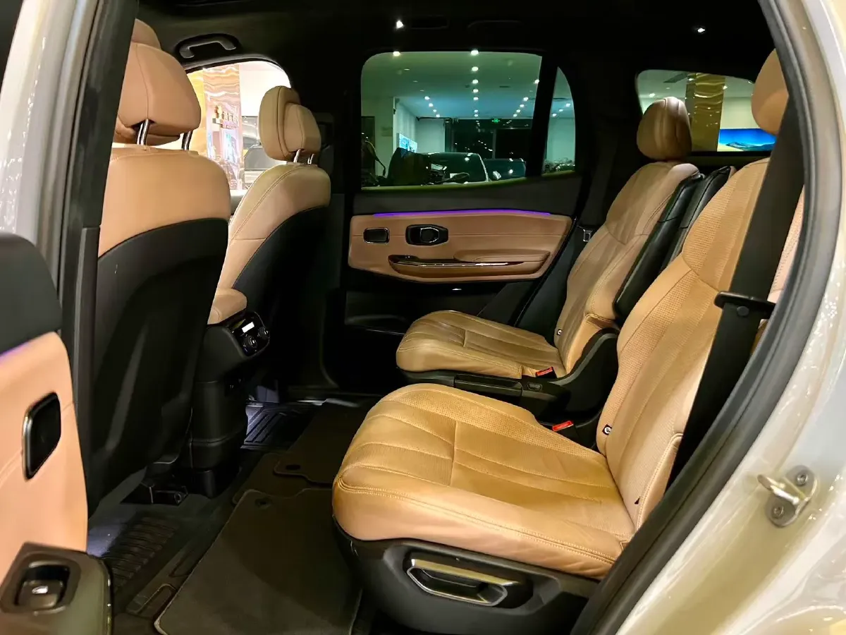 2020 NIO ES8 BEV 70KWH,autocango,china used car exporter,china ev exporter,chinese used car exporter,chinese used ev exporter