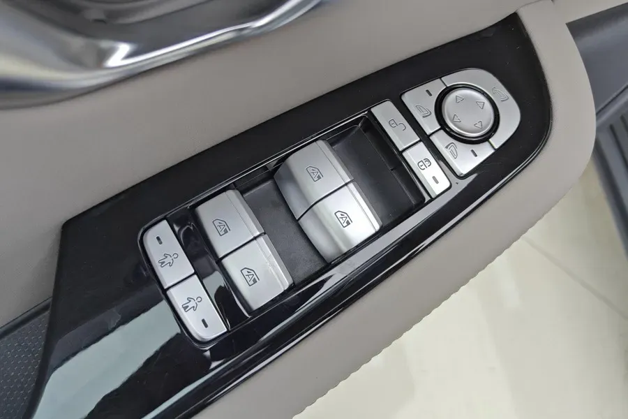 2025 BYD Han BEV 85.44KWH,autocango,china used car exporter,china ev exporter,chinese used car exporter,chinese used ev exporter