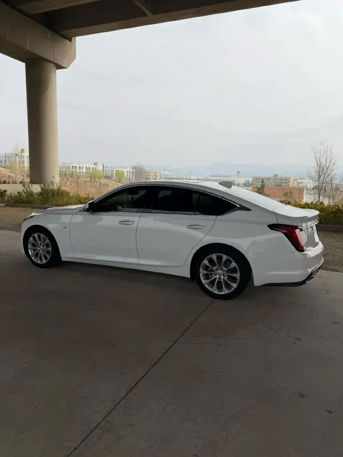 2021 Cadillac CT5 2.0T 237HP L4 10AT,autocango,china used car exporter,china ev exporter,chinese used car exporter,chinese used ev exporter