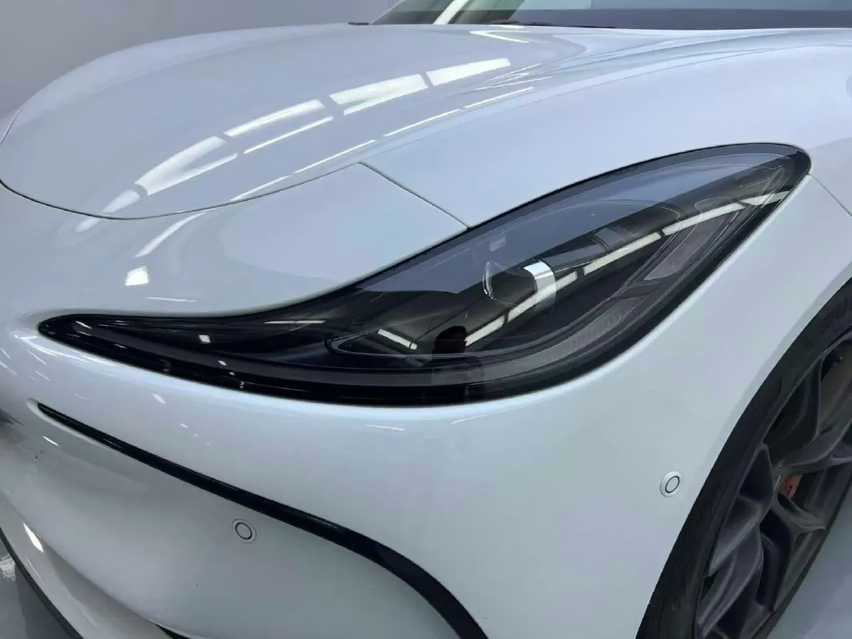 2024 IM L6 BEV 75KWH,autocango,china used car exporter,china ev exporter,chinese used car exporter,chinese used ev exporter