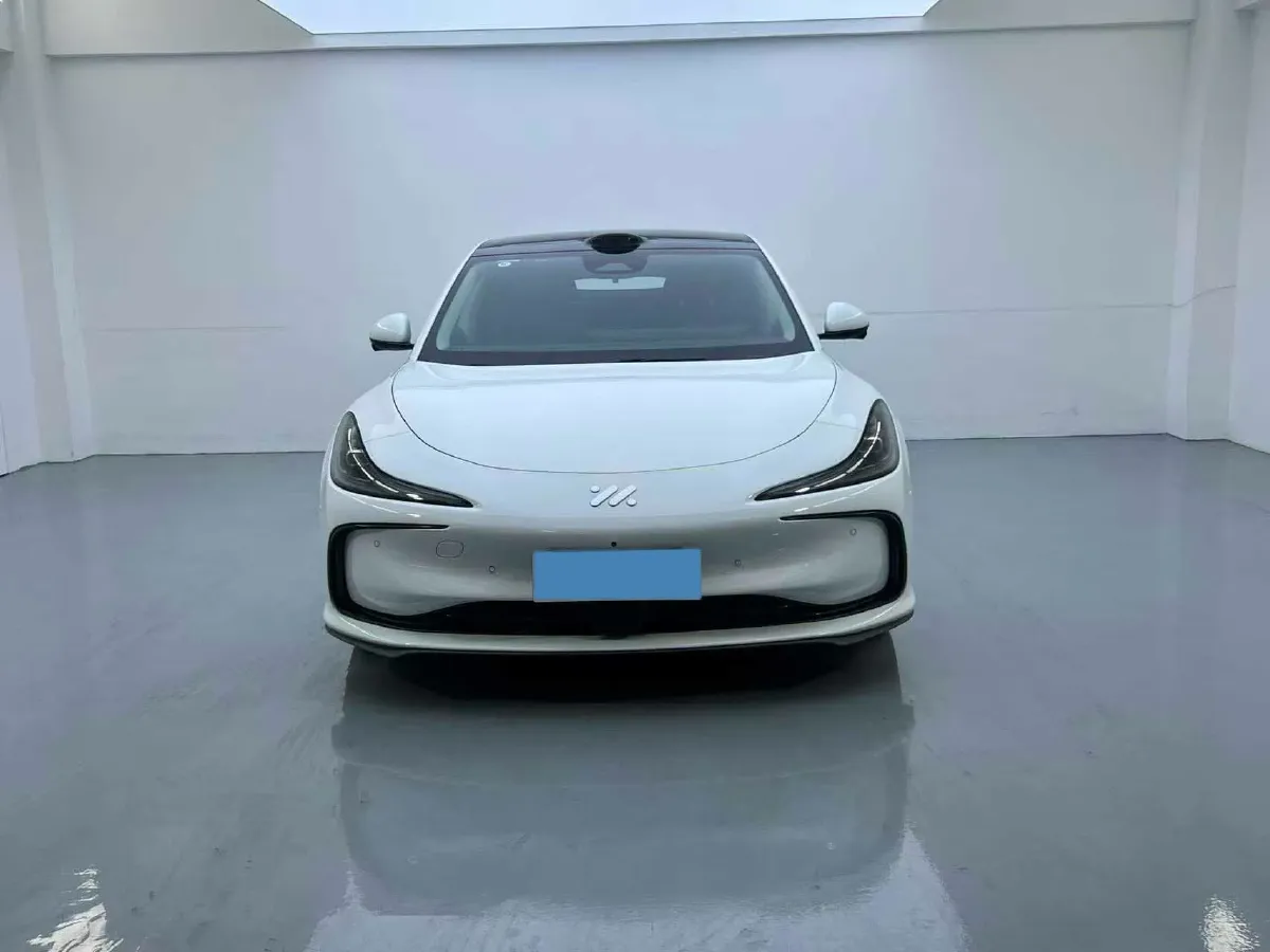2024 IM L6 BEV 75KWH,autocango,china used car exporter,china ev exporter,chinese used car exporter,chinese used ev exporter