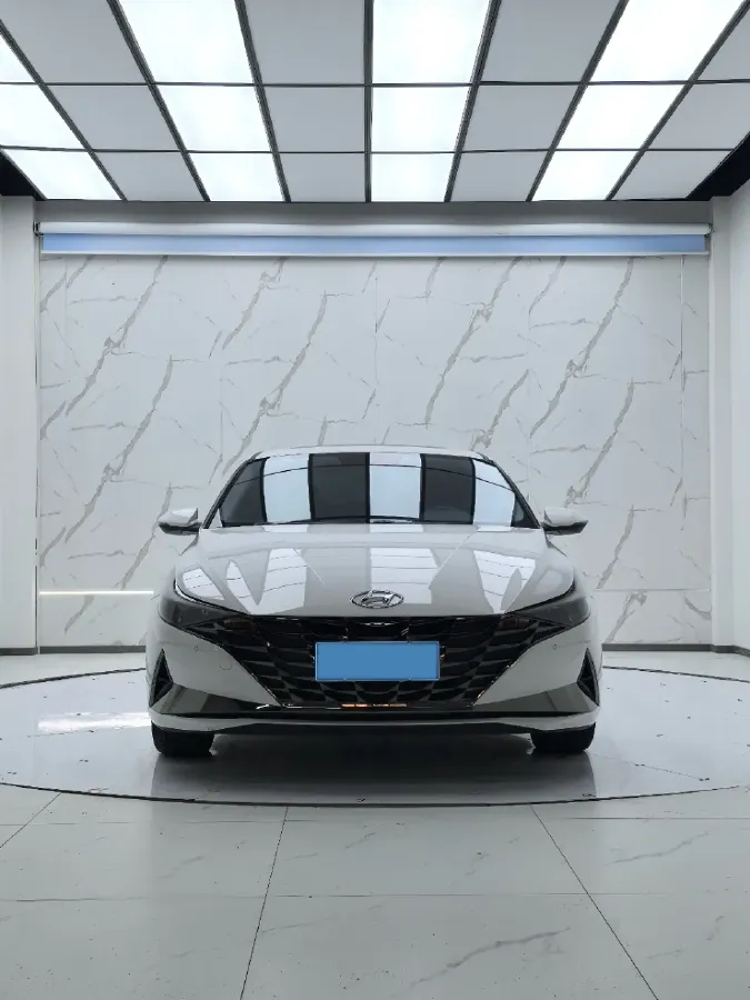 2022 Hyundai Elantra 1.5L 115HP L4 CVT,autocango,china used car exporter,china ev exporter,chinese used car exporter,chinese used ev exporter