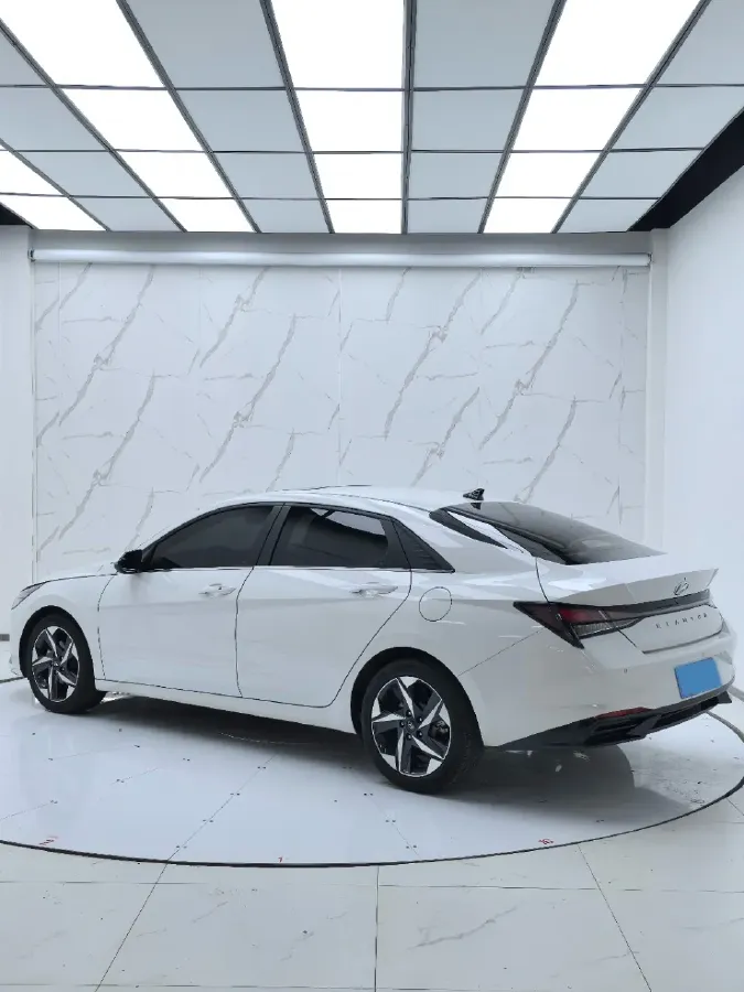 2022 Hyundai Elantra 1.5L 115HP L4 CVT,autocango,china used car exporter,china ev exporter,chinese used car exporter,chinese used ev exporter